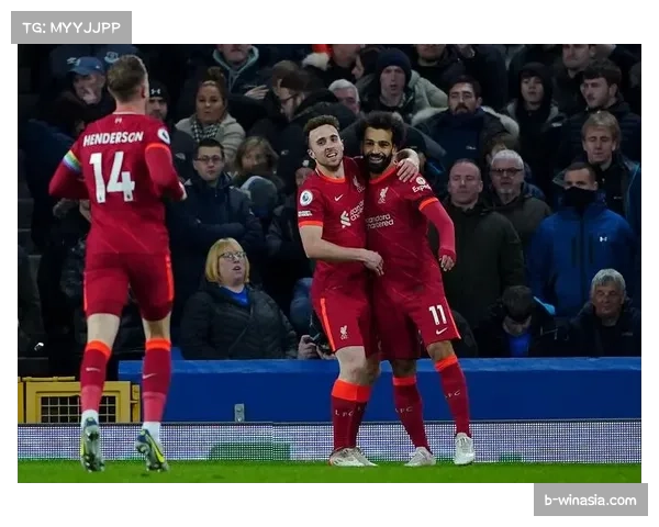 切尔西利物浦同积45分,争五集团分差极小竞争空前激烈 切尔西利物浦同积45分,争五集团分差极小竞争空前激烈